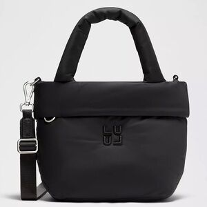 NWT Lululemon On My Level Tote Bag Small 3L Puffy Puffer Black Silver Hardware